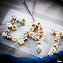 Plats et boissons du Restaurant de sushis Eat Sushi à Paris - n°1