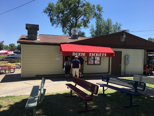 Tourist Attraction «Dixie Boat», reviews and photos, 401 S Dixie Dr, North Webster, IN 46555, USA