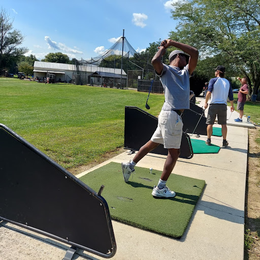 Golf Driving Range «Dover Par 3 & Driving Range», reviews and photos, 924 Artis Dr, Dover, DE 19904, USA