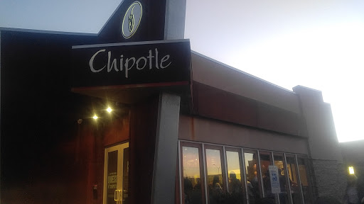 Mexican Restaurant «Chipotle Mexican Grill», reviews and photos, 1560 N Litchfield Rd, Goodyear, AZ 85338, USA
