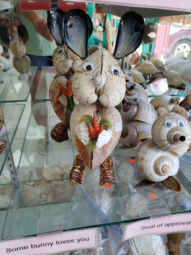 Gift Shop «She Sells Sea Shells», reviews and photos, 1157 Periwinkle Way, Sanibel, FL 33957, USA
