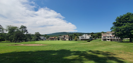 Golf Course «Woods Golf Course», reviews and photos, 5 Clubhouse Ridge, Hedgesville, WV 25427, USA