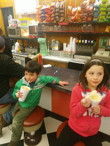 Bowling Alley «Colonial Lanes», reviews and photos, 2253 Old Hwy 218 S, Iowa City, IA 52246, USA