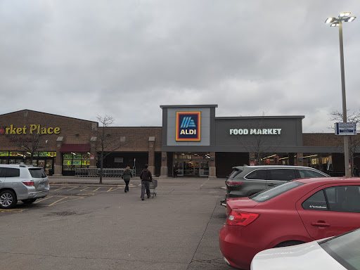 Supermarket «ALDI», reviews and photos, 4833 Oakton St, Skokie, IL 60077, USA