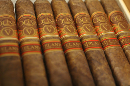 Tobacco Shop «Tinder Box Collierville», reviews and photos, 3615 S Houston Levee Rd, Collierville, TN 38017, USA