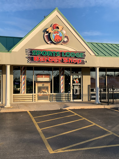 Barber Shop «Sports Lodge Barber Shop», reviews and photos, 2013 Essington Rd, Joliet, IL 60435, USA