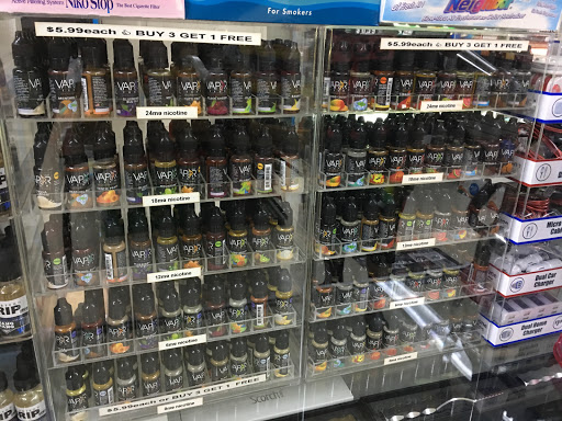 Tobacco Shop «2 Way Smoke Shop», reviews and photos, 7422 N 51st Ave, Glendale, AZ 85301, USA