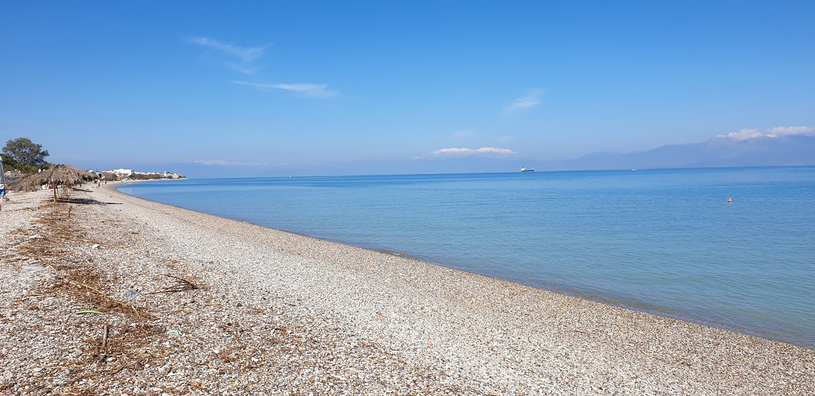 Foto von Paralia Kiatou und die siedlung
