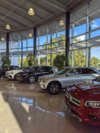Mercedes Benz Dealer «Mercedes-Benz of Pleasanton», reviews and photos, 5885 Owens Dr, Pleasanton, CA 94588, USA