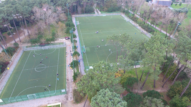 Comentários e avaliações sobre o Campos De futebol Do Parque Da Cidade