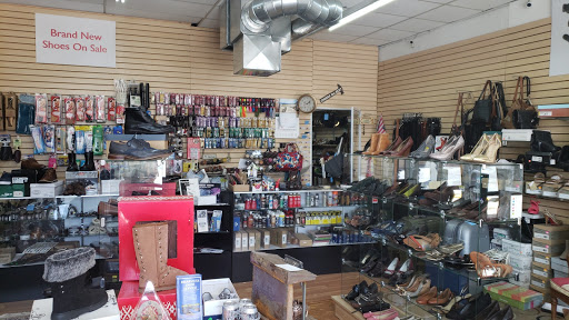 Shoe Store «Briar Vista Shoe Shop», reviews and photos, 2181 Briarcliff Rd NE, Atlanta, GA 30329, USA