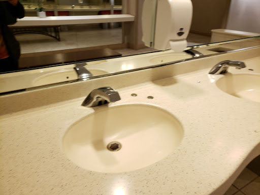 Movie Theater «AMC Barrett Commons 24», reviews and photos, 2600 Cobb Pl Ln NW, Kennesaw, GA 30144, USA