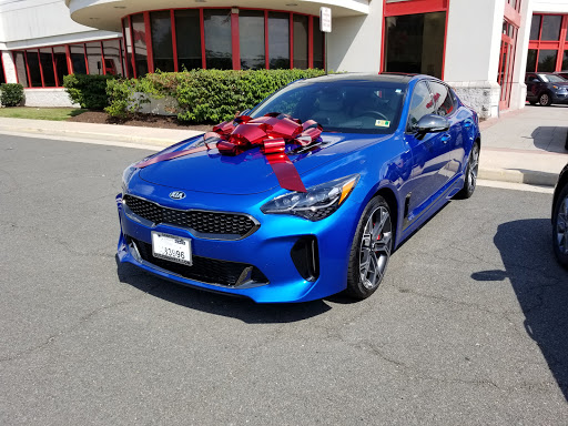 Kia Dealer «Ourisman Kia», reviews and photos, 4105 Auto Park Cir, Chantilly, VA 20151, USA