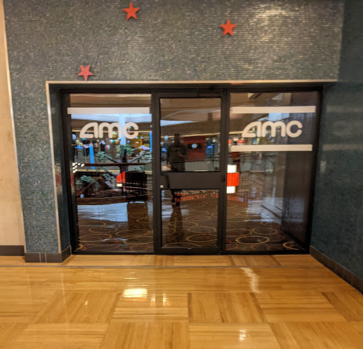 Shopping Mall «Northbrook Court», reviews and photos, 2171 Lake Cook Rd, Northbrook, IL 60062, USA