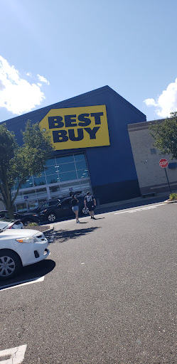 Electronics Store «Best Buy», reviews and photos, 2010 Chemical Rd, Plymouth Meeting, PA 19462, USA