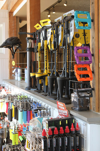 Ski Rental Service «Pinnacle Ski And Sports», reviews and photos, 3391 Mountain Rd, Stowe, VT 05672, USA