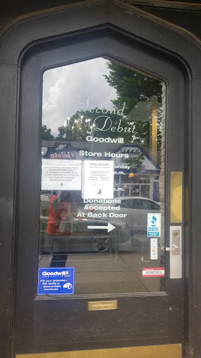 Thrift Store «Goodwill Second Debut Carytown», reviews and photos, 3114 W Cary St, Richmond, VA 23221, USA