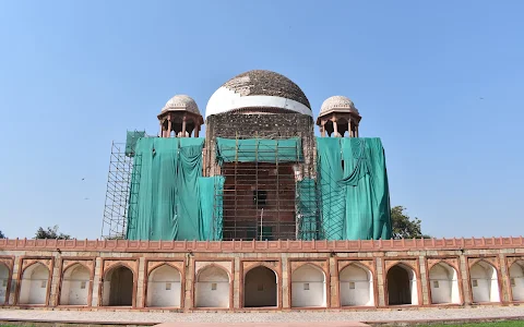 Abdul Rahim Khan-i-Khanan Tomb image