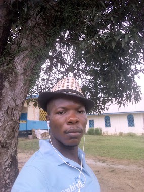 Franklin T. Jah (J. Shine)
