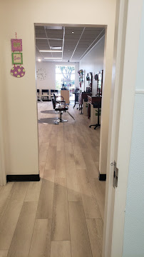 Michelina's Hair Salon - Photo 6 - Car repair in Fort Myers, FL, Lehigh Acres