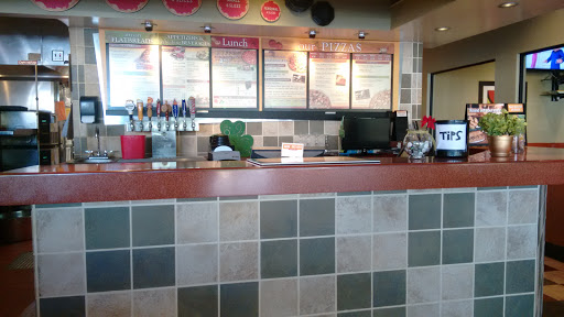 Pizza Restaurant «Round Table Pizza», reviews and photos, 2511 Naglee Rd, Tracy, CA 95304, USA