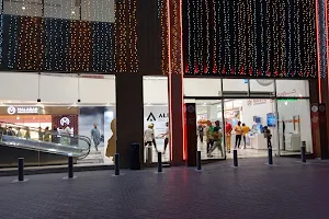 Crown Mall image