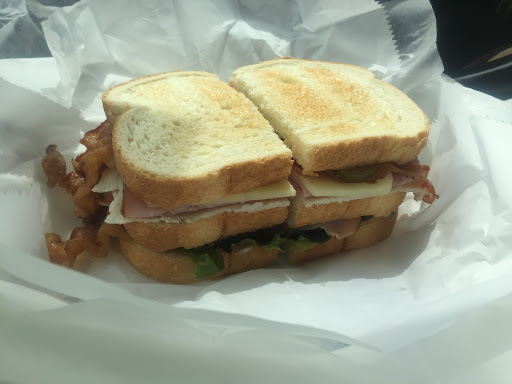 Grocery Store «Howardsville General Store», reviews and photos, 3340 James River Rd, Howardsville, VA 24562, USA