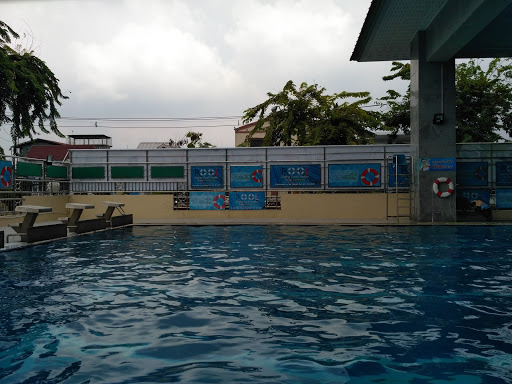 สระว่ายน้ำโรงแรมวังสวนสุนันทา