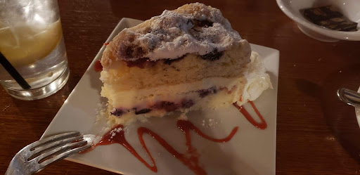 Seafood Restaurant «Eagles Nest Restaurant & Event Venue», reviews and photos, 2519 Mt Rose Ave, York, PA 17402, USA