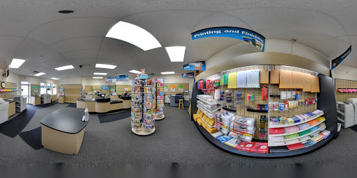 Shipping and Mailing Service «The UPS Store», reviews and photos, 855 Village Center Dr, North Oaks, MN 55127, USA