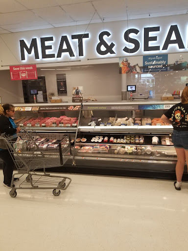 Supermarket «Super Stop & Shop», reviews and photos, 164 Main St, Saugus, MA 01906, USA