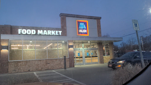 Supermarket «ALDI», reviews and photos, 111 Woodland Terrace E, Oak Ridge, TN 37830, USA