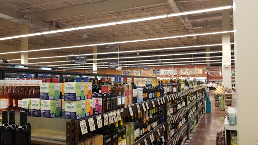 Grocery Store «Fresh Thyme Farmers Market- 82nd», reviews and photos, 4225 E 82nd St, Indianapolis, IN 46250, USA