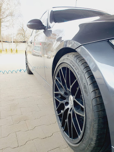 Jana Sikory 23, 41-810 Zabrze