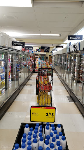 Supermarket «Family Fare Supermarket», reviews and photos, 905 E Eighth St, Traverse City, MI 49686, USA