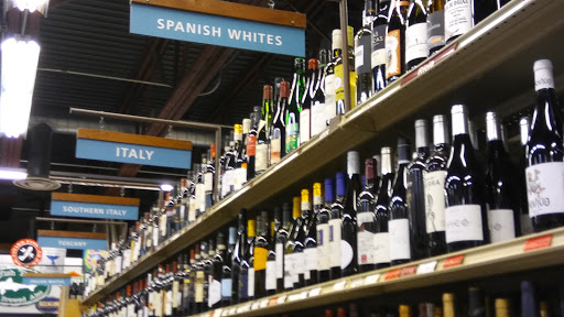 Wine Store «The Wine Source», reviews and photos, 3601 Elm Ave, Baltimore, MD 21211, USA