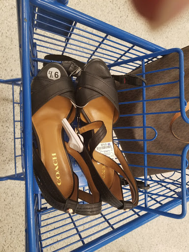 Clothing Store «Ross Dress for Less», reviews and photos, 1180 Stafford Market Pl, Stafford, VA 22556, USA