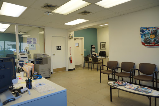 Auto Body Shop «AutoNation Collision Center Fort Lauderdale South», reviews and photos, 122 SW 22nd St, Fort Lauderdale, FL 33315, USA