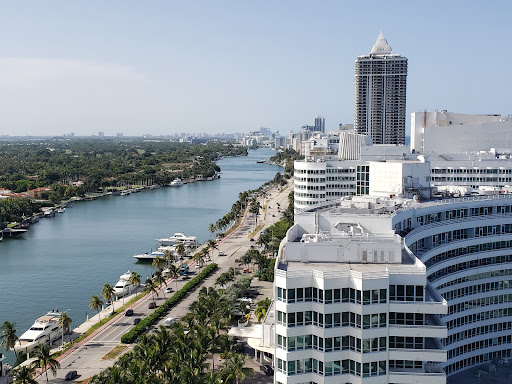 Shopping Mall «Fontainebleau Shops», reviews and photos, 4441 Collins Ave, Miami Beach, FL 33140, USA