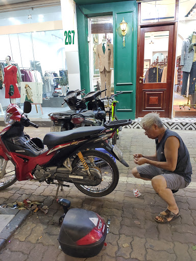 Đại Lý Phụ Tùng Xe Máy Tuyến Loan
