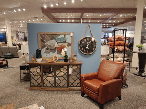 Furniture Store «La-Z-Boy Furniture Galleries», reviews and photos, 6003 Kingstowne Village Pkwy, Alexandria, VA 22315, USA