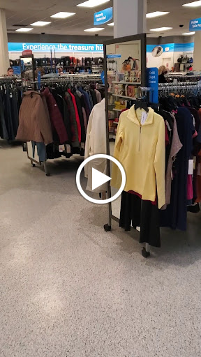 Clothing Store «Ross Dress for Less», reviews and photos, 13750 Riverside Dr, Sherman Oaks, CA 91423, USA