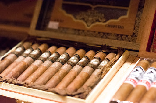 Cigar Shop «La Casa Del Tabaco Cigar Lounge», reviews and photos, 3330 Piedmont Rd NE #20, Atlanta, GA 30305, USA