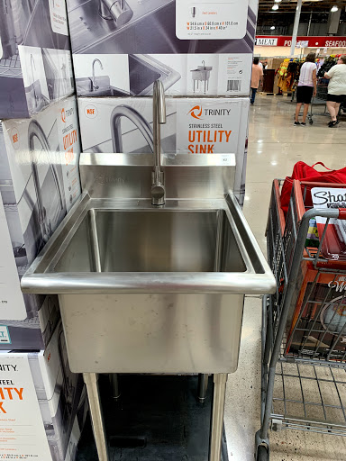 Warehouse store «Costco Wholesale», reviews and photos, 3901 W Costco Dr, Tucson, AZ 85741, USA