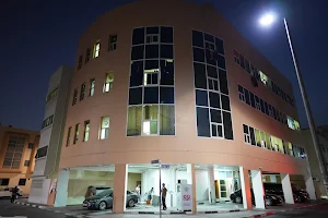 Brand New Hostel and Holiday Homes in Center of Bur Dubai image