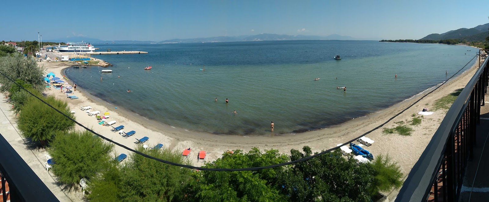 Foto di Skala Prinos beach area parzialmente alberghiera