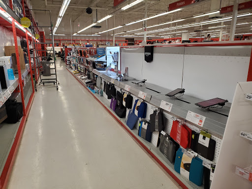 Office Supply Store «Staples», reviews and photos, 4043 Riverdale Rd, Ogden, UT 84405, USA