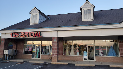 125 Bridal Boutique, 37 Plaistow Rd, Plaistow, NH 03865, USA, 
