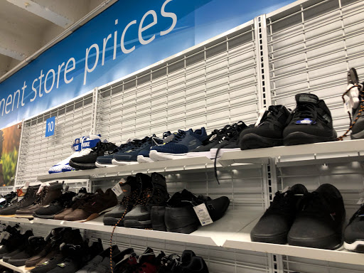 Clothing Store «Ross Dress for Less», reviews and photos, 405 Westlake Center, Daly City, CA 94015, USA