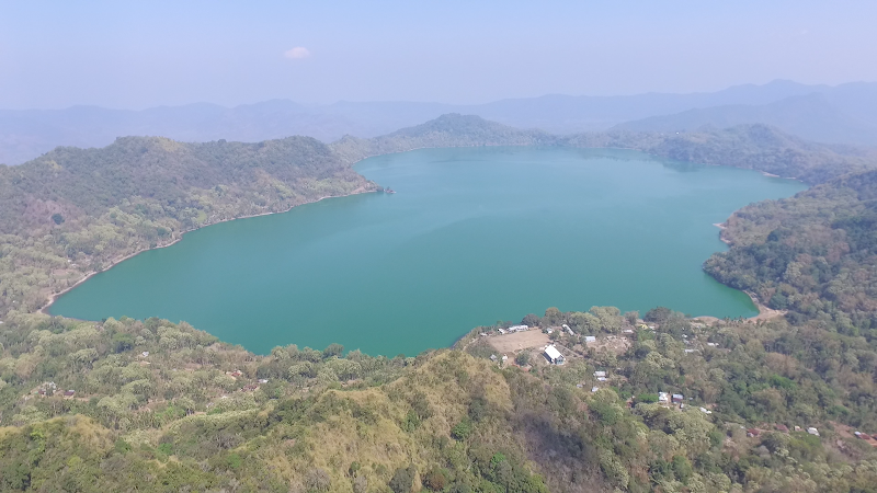 Sano Nggoang Lake